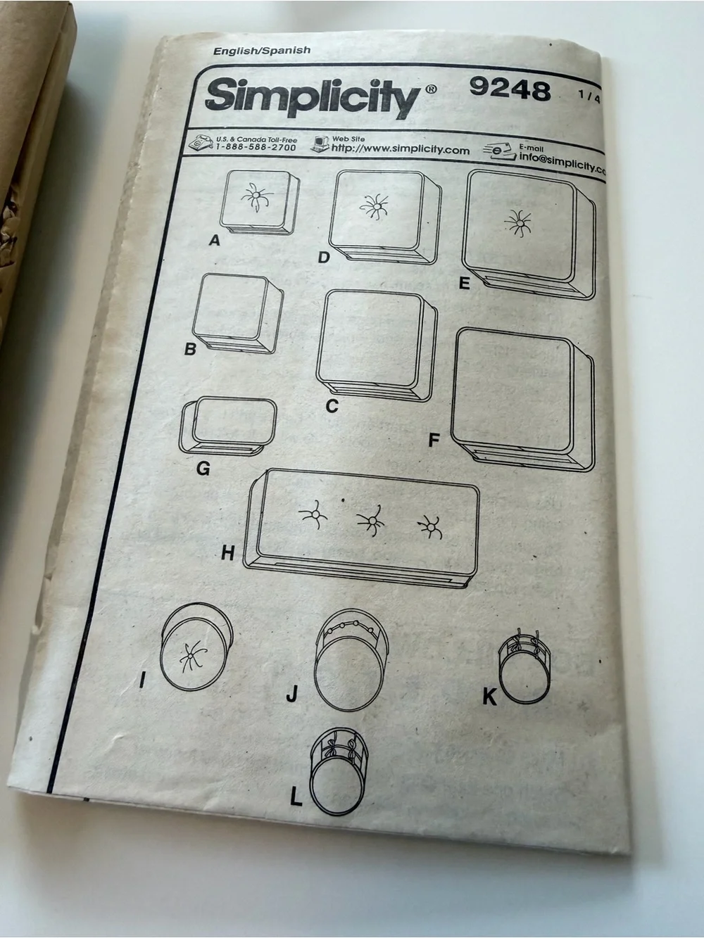 Simplicity Home 9248 Box Pillows Sewing Pattern -from 2000